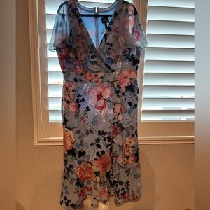 PLUS SIZE FLORAL FAUX WRAP DRESS IN BLUE MULTI
